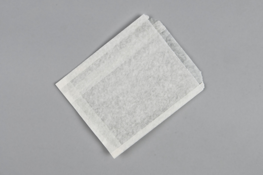 White wet wax sandwich bag